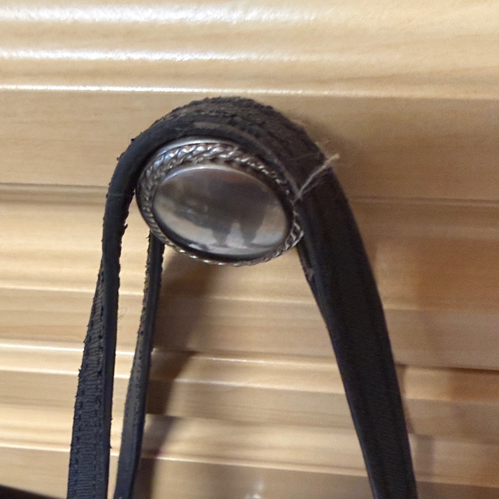 Michael Kors Two-Tone Black and White Handbag - Picture 7 of 8